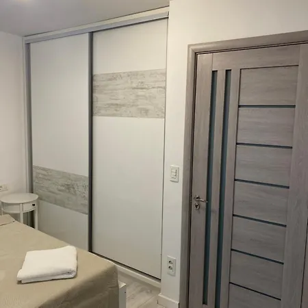 Apartment Downtown By The Sea- 2 Bdr Bukarest