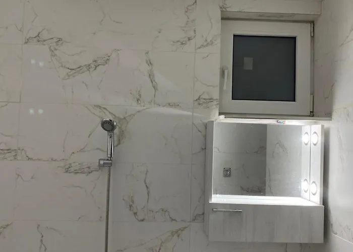 Downtown By The Sea- 2 Bdr