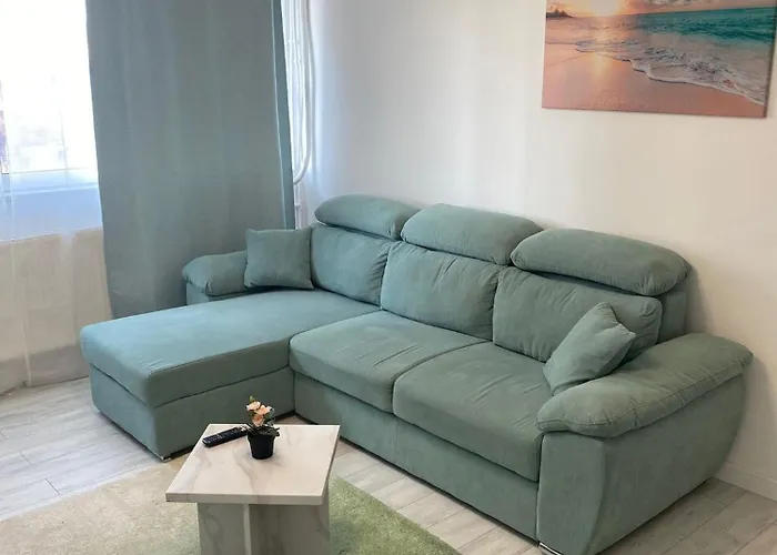 Downtown By The Sea- 2 Bdr Lägenhet *